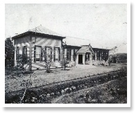 Escuela de Musica de Tokyo 1880 2.jpg